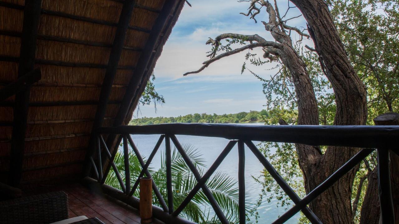 The Victoria Falls Waterfront Livingstone Extérieur photo